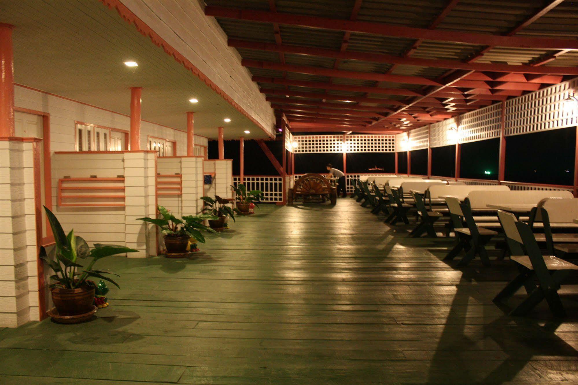 Mod Guesthouse Хуа Хин Екстериор снимка
